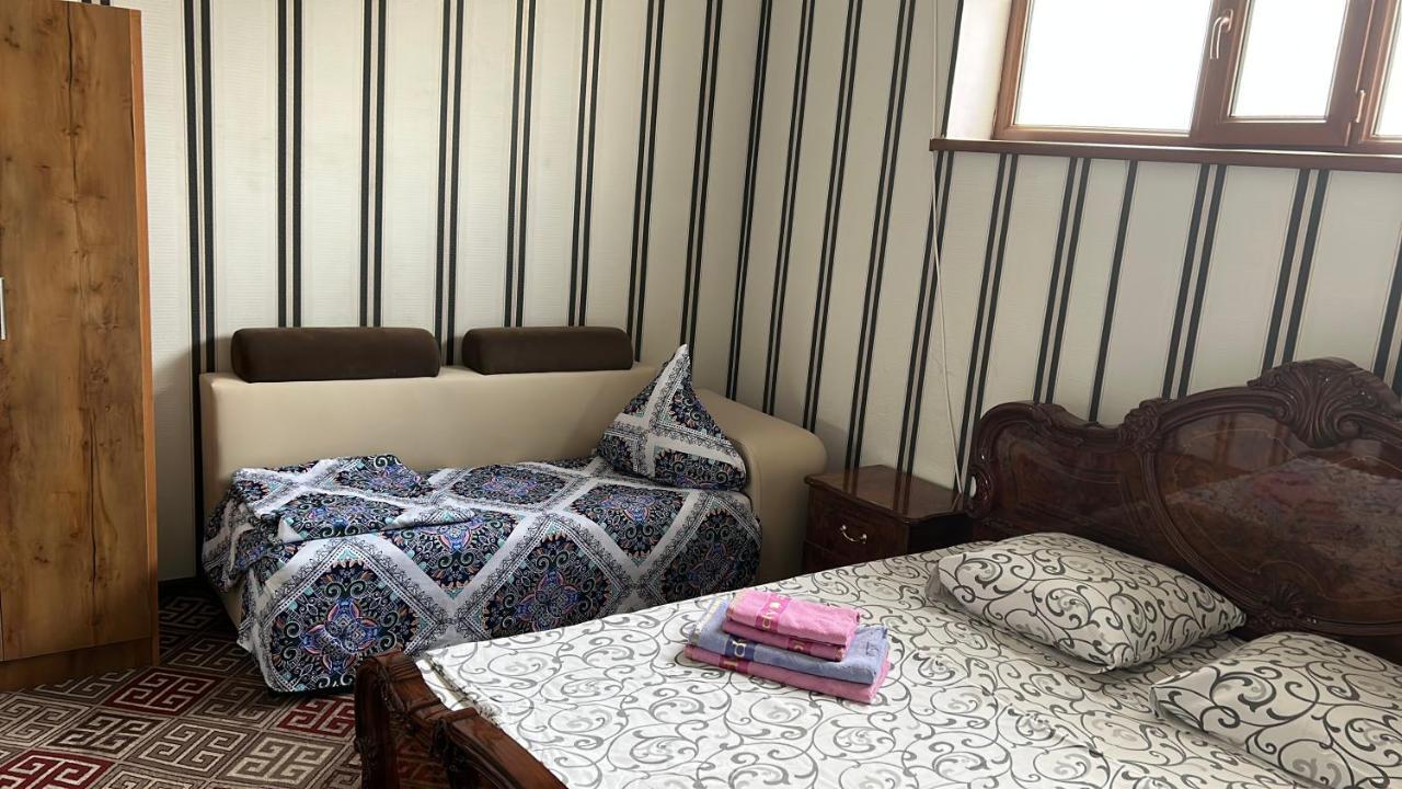 Guest House 777 Turkistan Exterior foto
